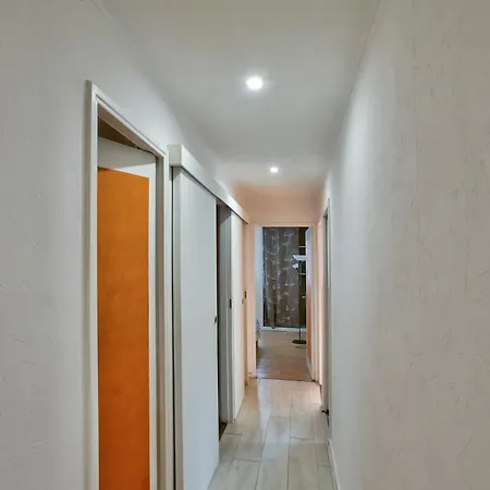 Chic And Spacious Beautiful Terrace Appartement