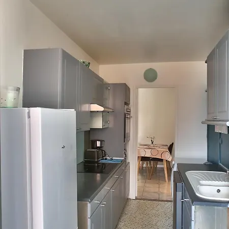 Chic And Spacious Beautiful Terrace Appartement *